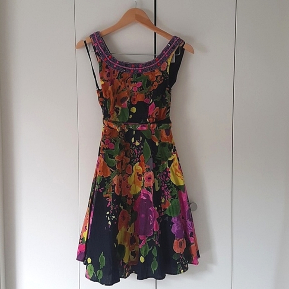 Uttam London Women’s Floral Empire Waist Dress w beaded details | EUC | Wedding
